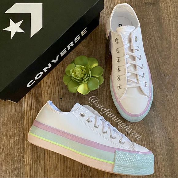 🌈 Converse Pastel Rainbow Platform Sneakers - Picture 3 of 8